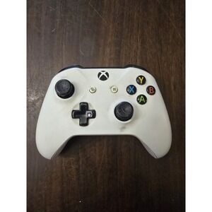 Microsoft Xbox Wireless Controller White MPN 1914 for Xbox Series X|S, One